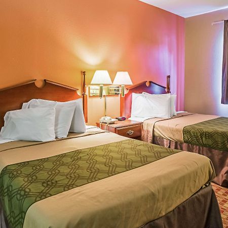 Econo Lodge Inn & Suites Ripley Kültér fotó