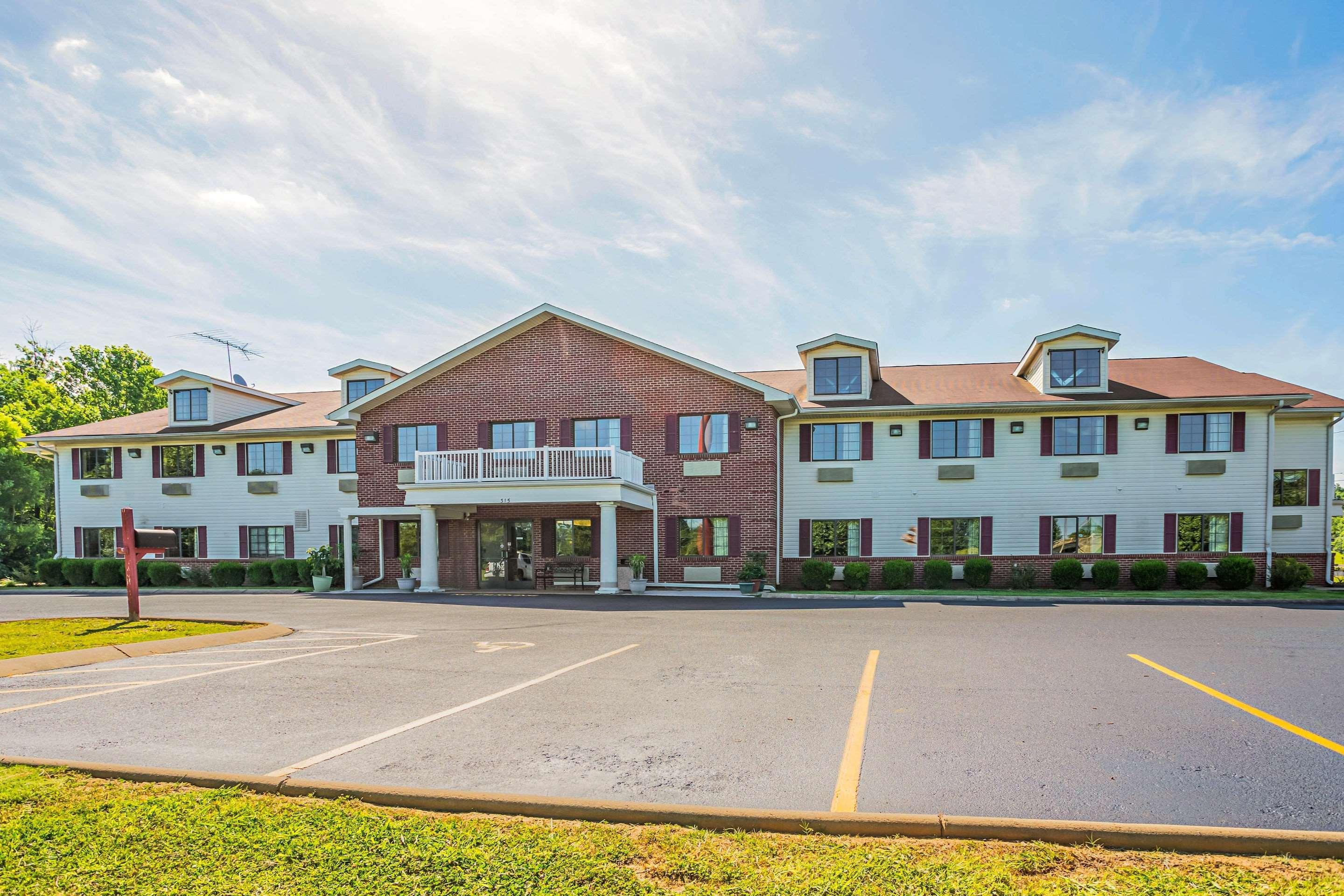 Econo Lodge Inn & Suites Ripley Kültér fotó