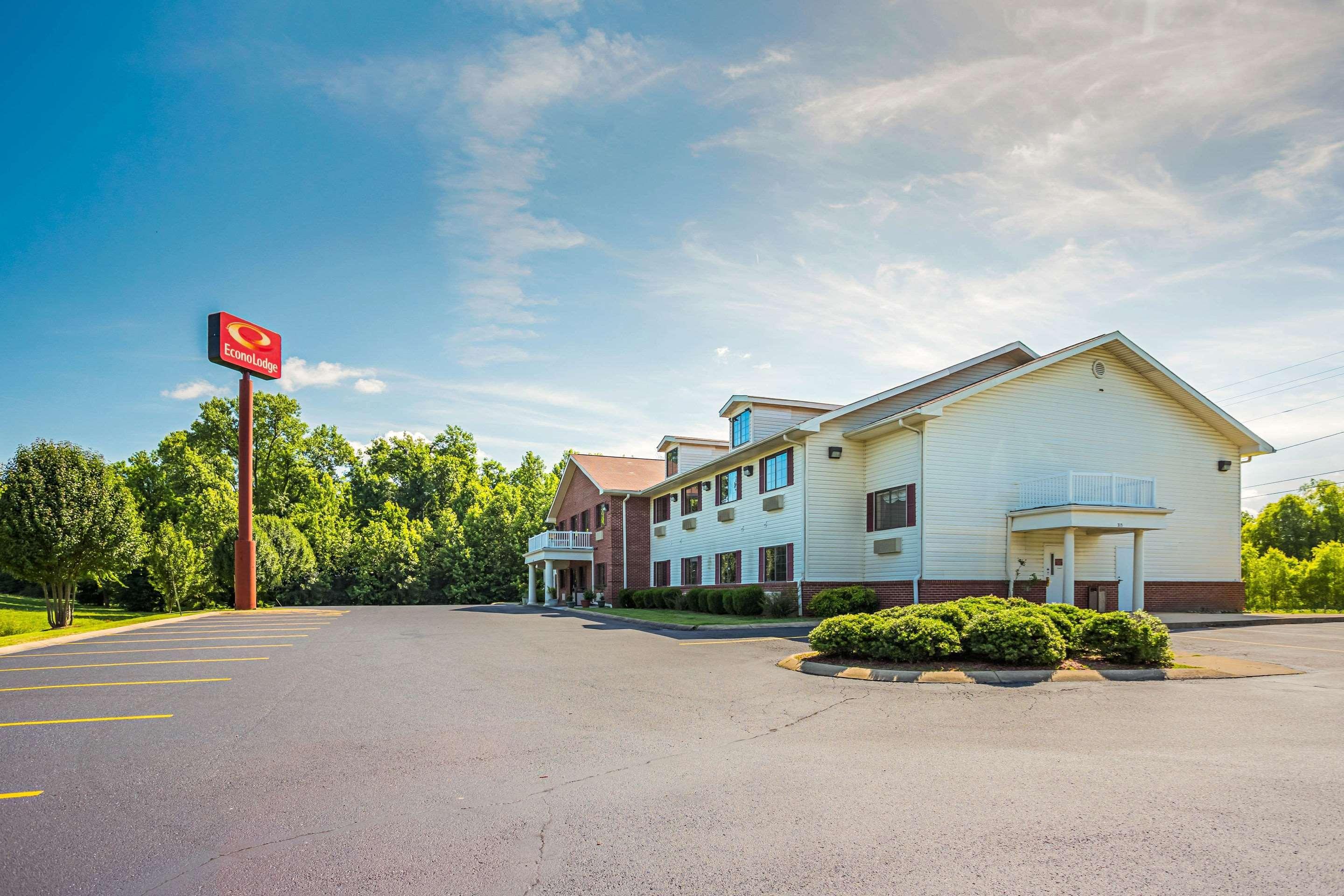 Econo Lodge Inn & Suites Ripley Kültér fotó