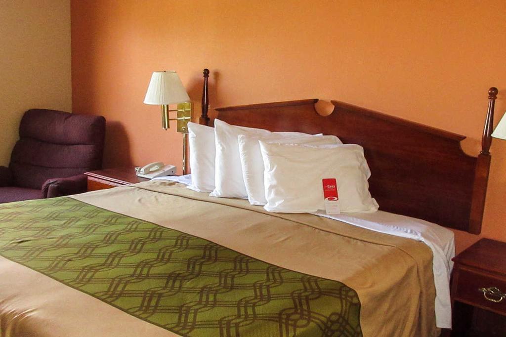Econo Lodge Inn & Suites Ripley Szoba fotó