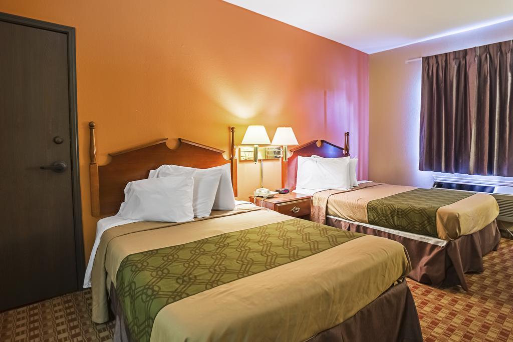 Econo Lodge Inn & Suites Ripley Szoba fotó