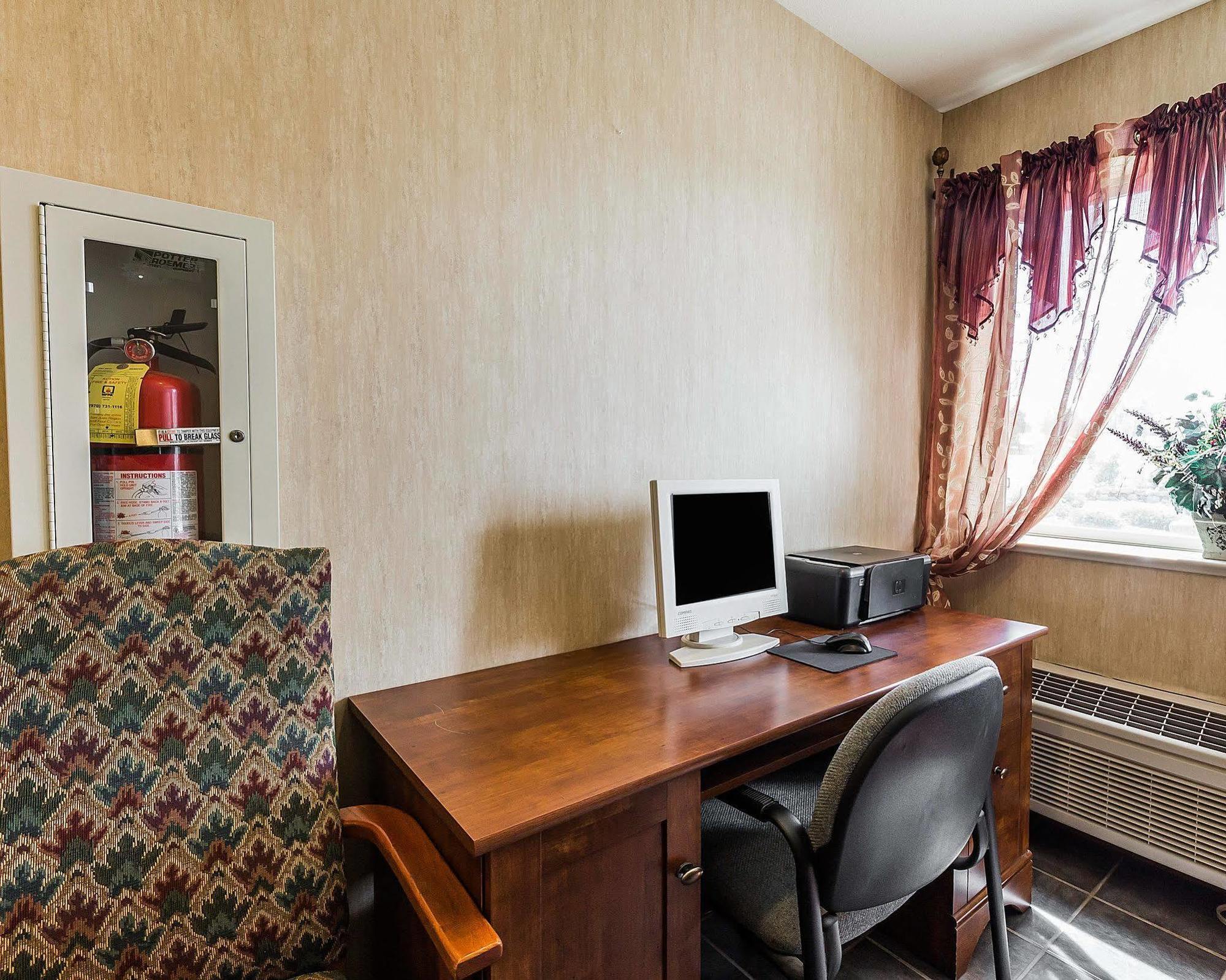 Econo Lodge Inn & Suites Ripley Kültér fotó