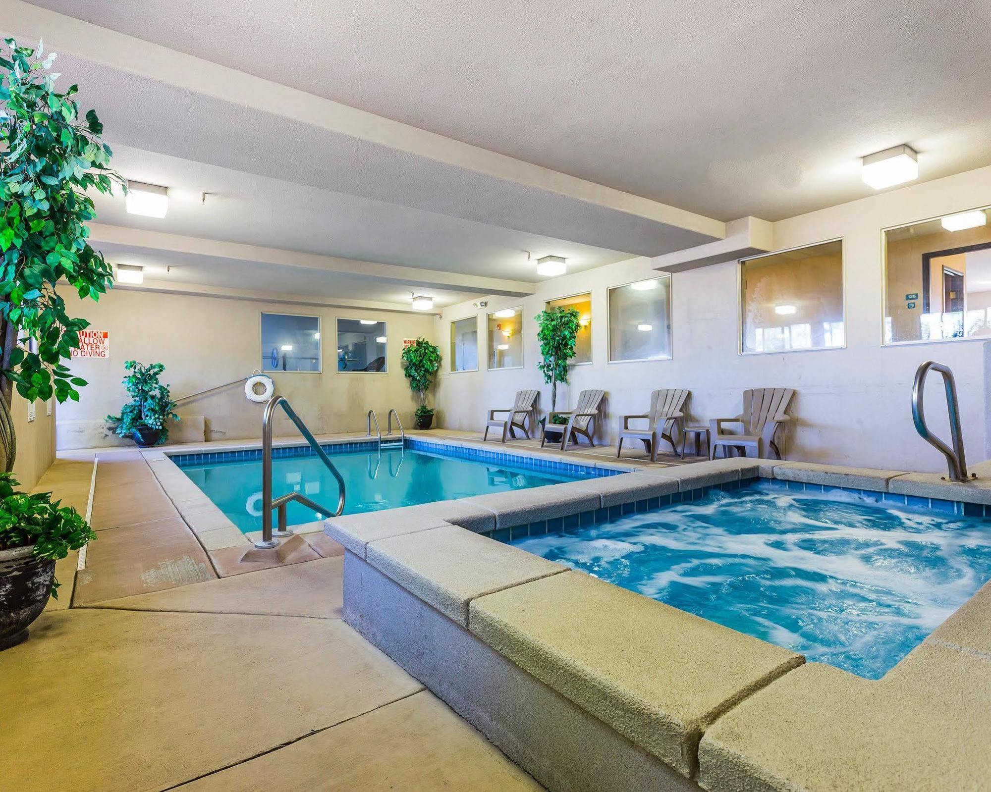 Econo Lodge Inn & Suites Ripley Kültér fotó