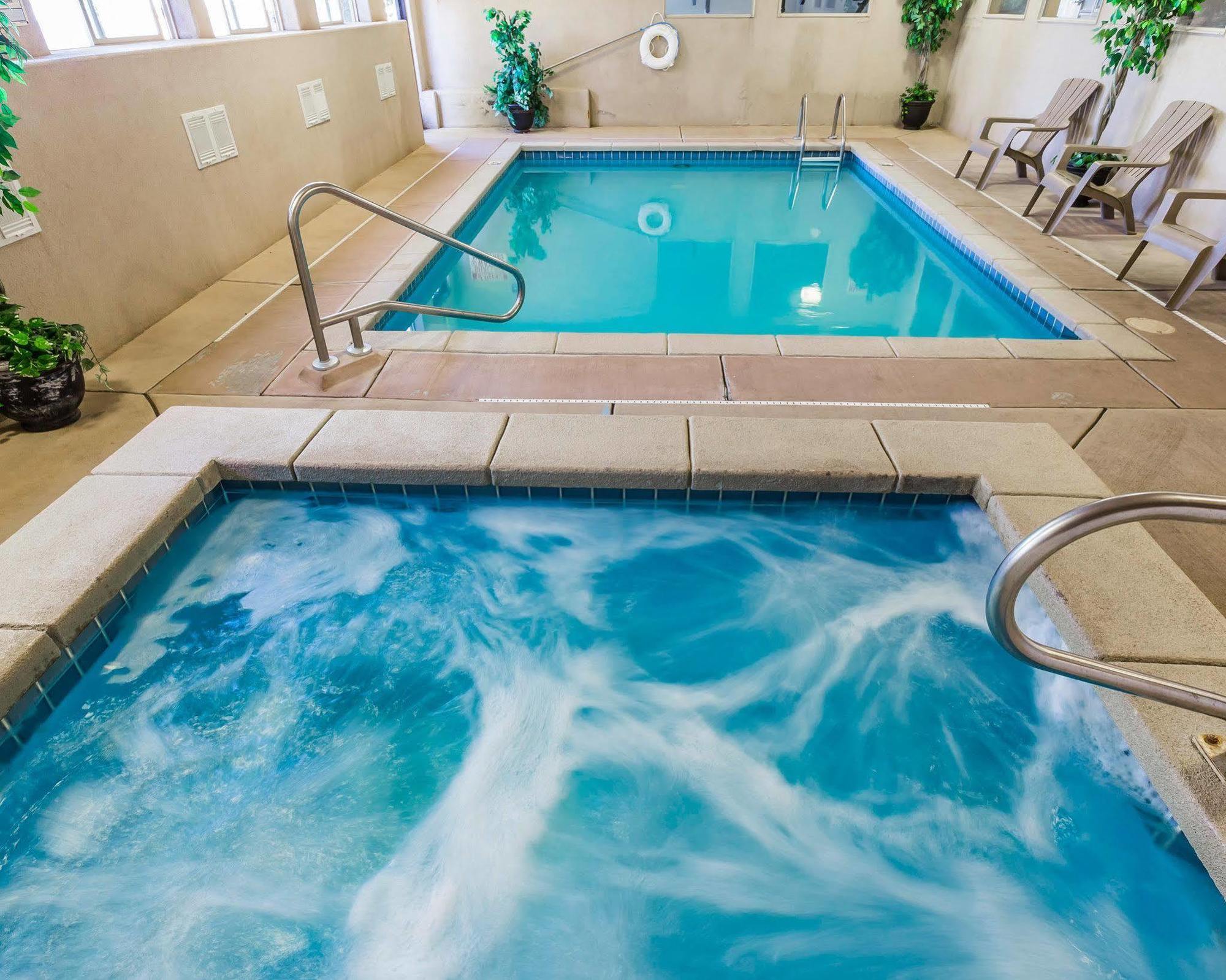 Econo Lodge Inn & Suites Ripley Kültér fotó