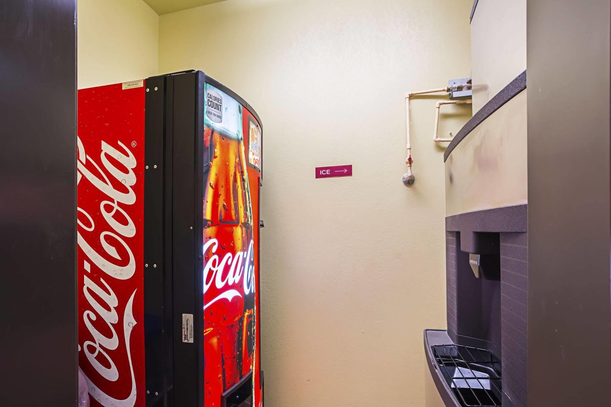 Econo Lodge Inn & Suites Ripley Kültér fotó
